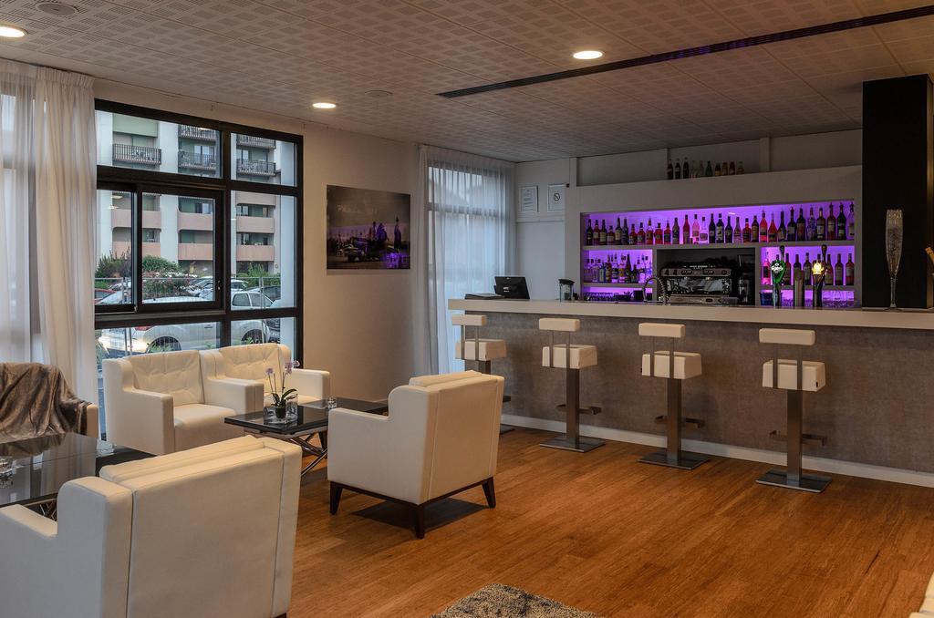 Le Wasconia Appart'Hotel Дакс Екстериор снимка