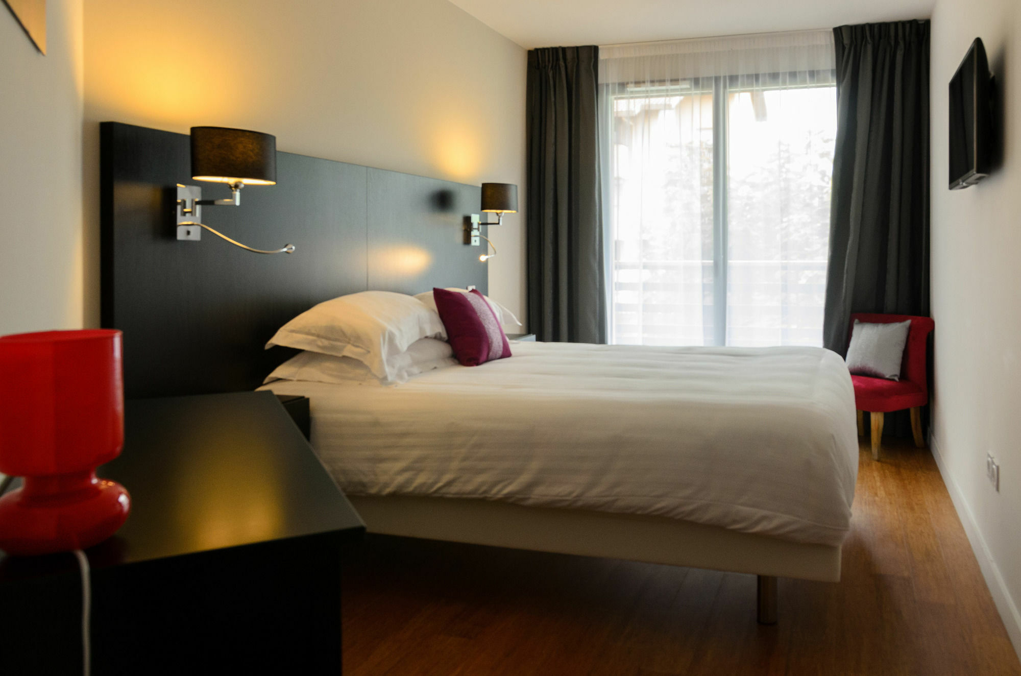 Le Wasconia Appart'Hotel Дакс Екстериор снимка